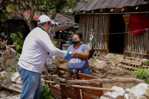 Familias yucatecas vulnerables reciben por tercera ocasión el Apoyo Alimentario que entrega el Gobierno del Estado ante la contingencia sanitaria
