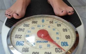 10 recomendaciones para no subir de peso en cuarentena