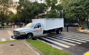 Grupo CARSO se deslinda de camioneta usada en atentado contra Omar García Harfuch