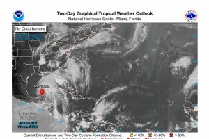 «Cristóbal» se convierte otra vez en tormenta tropical