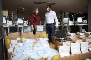 Gobierno del Estado entrega equipos médicos y artículos de protección para personal hospitalario del IMSS Yucatán del gobierno federal