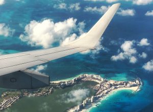 64 operaciones en aeropuerto de Cancún este domingo programado vuelo de Milán, Italia