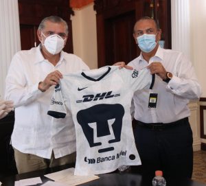 Da Gobernador Adán Augusto bienvenida a filial de Pumas a Tabasco; jugarán en el Estadio Olímpico