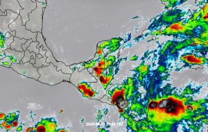 Llega la onda tropical número 5 a la Peninsula de Yucatán