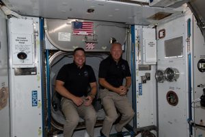 Anuncian regreso de astronautas que viajaron a la EEI en nave Crew Dragon de SpaceX