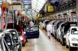 Vende sector automotriz 220 mil automóviles menos que en el 2019