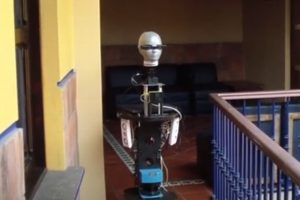 Universidad Veracruzana crea robot que detecta síntomas de COVID-19