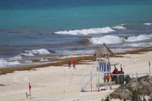 Emiten alerta verde en Quintana Roo por depresión tropical ‘Catorce’