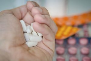 Paracetamol puede usarse para combatir cuadros leves de COVID-19: Secretaría de Salud