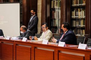 Veracruz analiza adquirir créditos para poder cerrar el año: Cuitláhuac García Jiménez, Gobernador