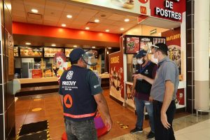 Gobierno del Estado de Yucatán permanecerá vigilante de los negocios que reanudaron actividades económicas