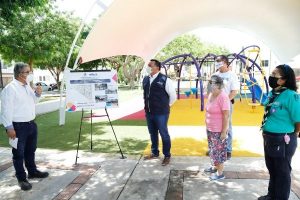 Renán Barrera destaca la participación ciudadana en la construcción de mejores espacios públicos