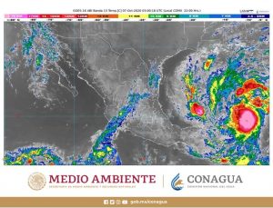 Las bandas nubosas de Delta cubren la Península de Yucatán y durante la madrugada el centro del huracán entrará a tierra