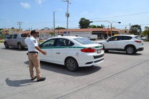 Acabar con la corrupción de elementos y mejorar los servicios en Cancún: Director de Tránsito