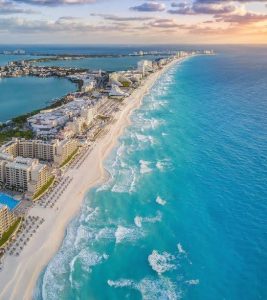 Otorgan reconocimiento a Cancún en la categoría “Destino de Playa”