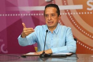 La juventud quintanarroense es importante en la reactivación económica del estado: Carlos Joaquín