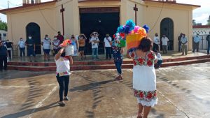 Tradicional baile de cabeza de cochino se mantiene vivo en Kantunilkín