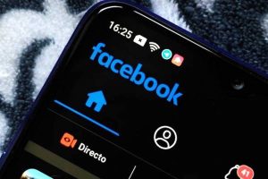 Rusia multará a Youtube y Facebook con la décima parte de sus ingresos