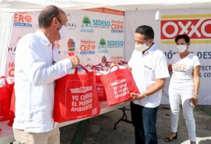 Se fortalece el programa “Hambre Cero” con donativo de despensas del sector comercial: Carlos Joaquín