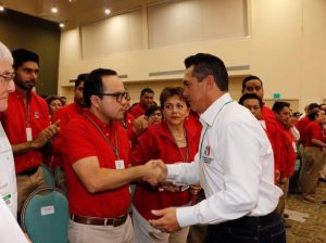 Renuncia al PRI yerno del gobernador y ex colaborador de Alejandro Moreno en Comunicación Social de Campeche