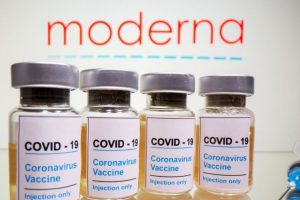 Moderna asegura que su vacuna protege de nuevas variantes de Covid-19