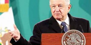 López Obrador pide a maestros regresar a clases; lanza llamado a Campeche y Chiapas