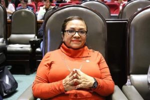 Diputada Federal por Veracruz, se registra en 3 precandidaturas de Morena, dice que no es capricho