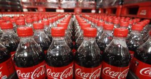 Coca-Cola le dice adiós al plástico en Estados Unidos; apuesta por el reciclaje