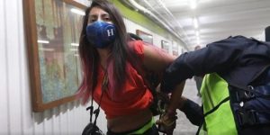 Destituye Sheinbaum al director de la PBI tras detención de mujeres fotoperiodistas en el Metro Hidalgo