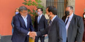 Firma el gobernador de   Yucatán, Mauricio Vila el Acuerdo Nacional por la Democracia