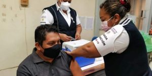 Maestros de Yucatán serán vacunados del 19 de abril al 28 de mayo
