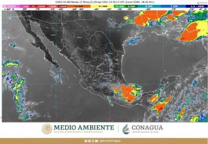 Esta noche, se pronostican lluvias fuertes en las sierras de Oaxaca y Puebla, y la zona montañosa central de Veracruz
