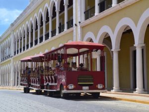 Disminuye el flujo turístico en los tranvías de Campeche