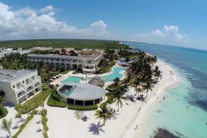 Prevé CPTQ alto arribo de turismo español para el verano en Quintana Roo