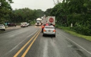 Reabren circulación en carretera La Tinaja-Cosoleacaque en Veracruz