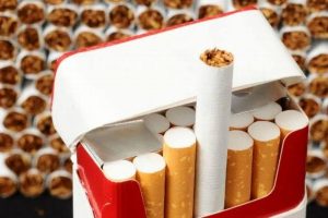 Mexicanos consumen hasta 7 cigarros al día