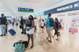 El Aeropuerto Internacional de Cancún reporta hoy 424 operaciones