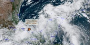 Baja presión prolongará lluvias en Yucatán