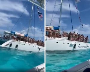 Catamarán con turistas sin cubrebocas y no ropa en Cancún