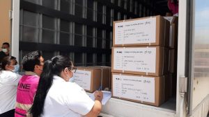 Llegan a Quintana Roo un millón 314 mil papeletas para la Consulta Popular