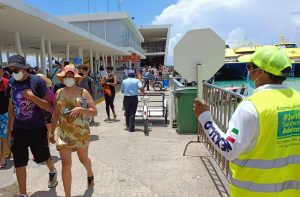 Cierra julio con movimiento de 791 mil 170 pasajeros en terminales que administra APIQROO