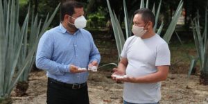 Apicultores resaltan los beneficios de la distribución por parte del Gobierno de Yucatán