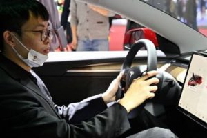 Elon Musk reconoce a fabricantes de automóviles chinos
