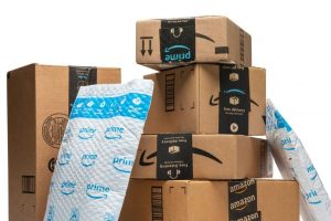 Arranca Amazon operación de 4 centros de envío