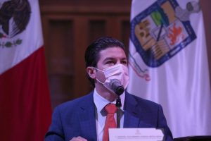 Pedirá gobernador de Nuevo León a López-Gatell más vacunas contra COVID-19