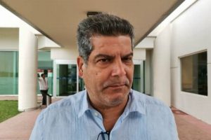 Luis Felipe Graham renuncia al PRI tras 25 años de militancia