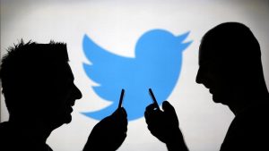 Twitter ya permite eliminar a un seguidor sin que se entere