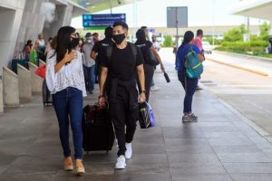 El Aeropuerto Internacional de Cancún, reporta 392 operaciones
