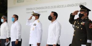 Encabeza, Mauricio Vila ceremonia conmemorativa de los 200 años de la Armada de México