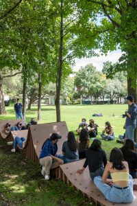 Estudiantes del TEC Monterrey promueven el descanso, el juego y la diversión a través de una instalación en Mextrópoli